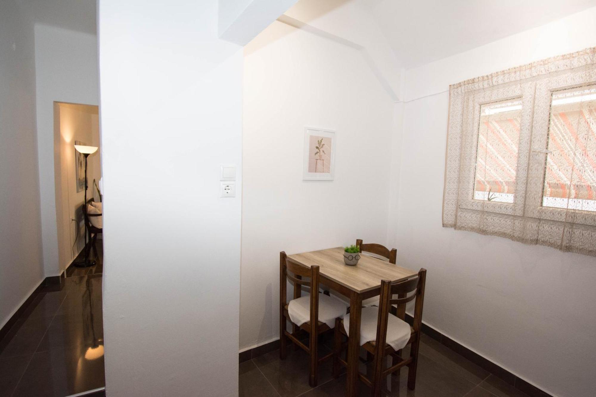 Athina House "By Checkin" Appartement Iraklion Buitenkant foto